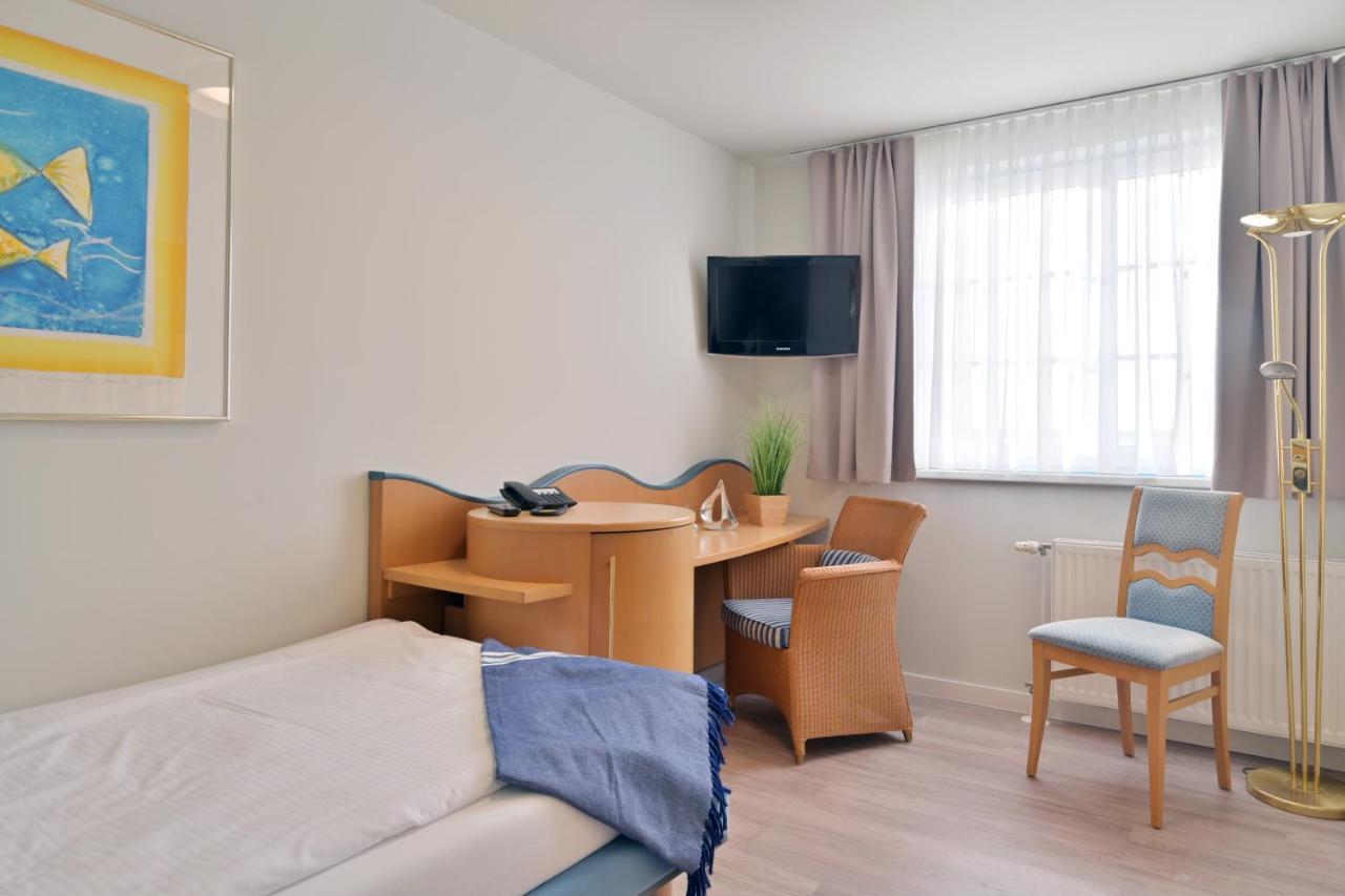 Hotel- & Ferienanlage Kapitaens-Haeuser Breege Εξωτερικό φωτογραφία